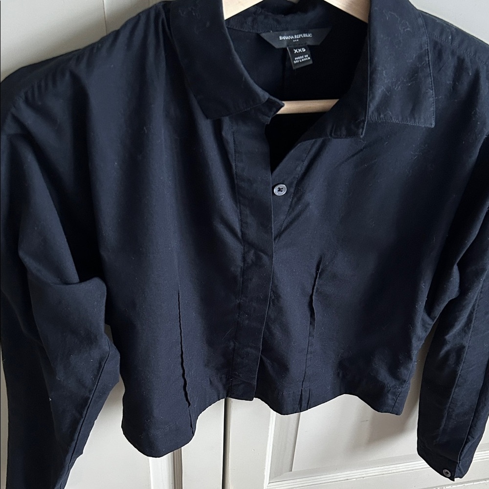 Banana Republic Women's Black 100% cotton poplin Button-Down Shirt - Picture 2 of 5